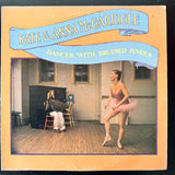 Kate & Anna McGarrigle - Dancer With Bruised Knees (US)