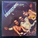 Buffalo ft Peter Vee - Magic Carpet Ride (SA)