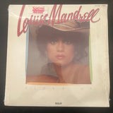 Louise Mandrell - Close Up