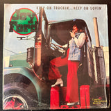 Joy Ford - Keep On Truckin'... Keep On Lovin'